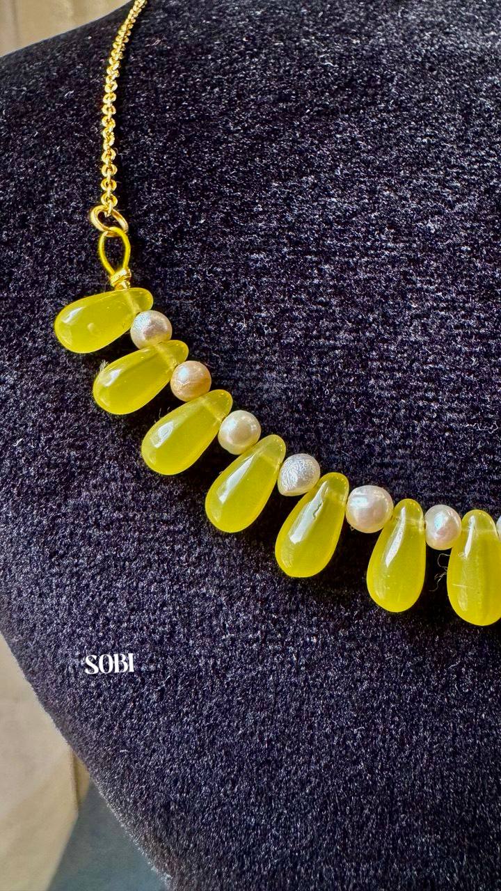 گردنبند دستساز مروارید و شرفالشمس سوبی گالری