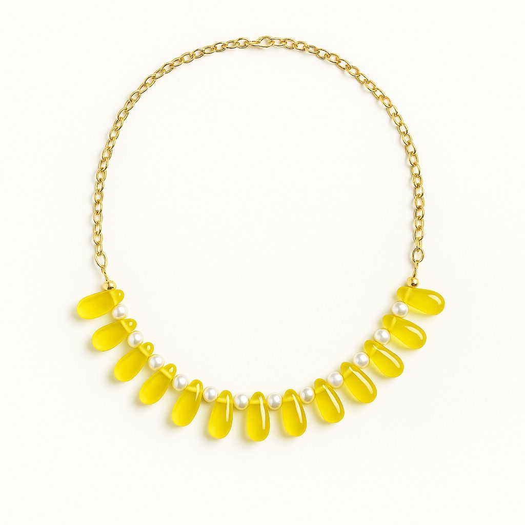 گردنبند مروارید و شرفالشمس