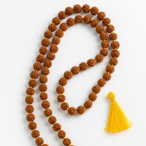 تسبیح رودراکشا ۱۰۸ دانه‌ای ۸ میلی‌متری | تسبیح معنوی برای آرامش، تمرکز و انرژی مثبت