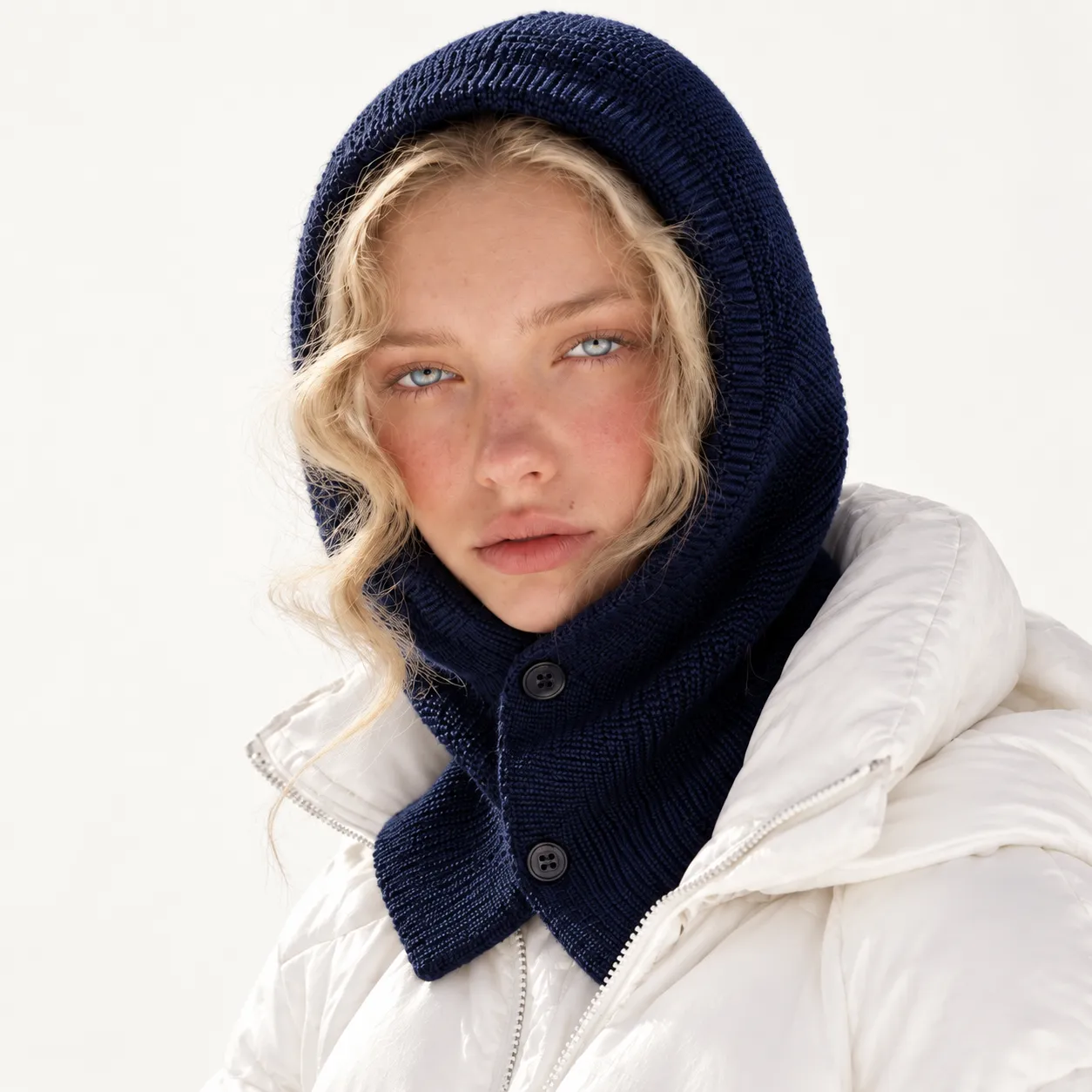 کلاه هودی دستبافت دکمه ای دخترانه سوبی گالری